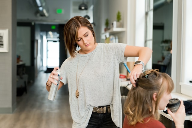 Star Like Academy: prodotti cosmetici e nuovi ritrovati. Come scegliere il meglio per i nostri capelli?